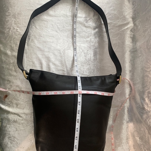 Liz Claiborne Genuine Leather bag - Picture 6 of 10